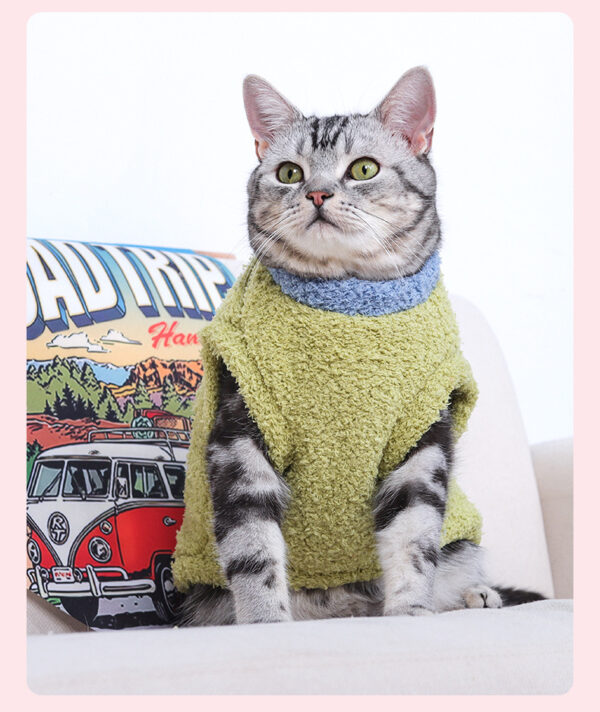 A cozy polar fleece cat vest, designed for warmth and comfort during autumn and winter.