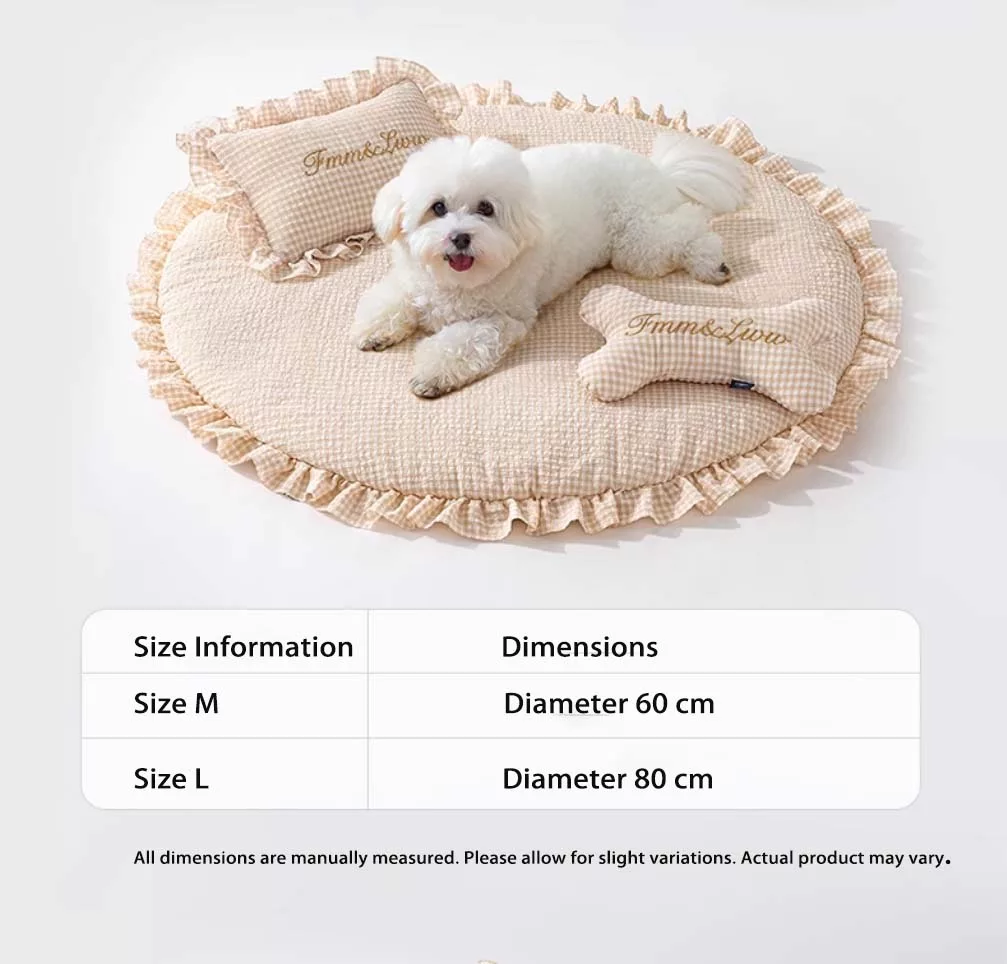 Round pet mat for all seasons